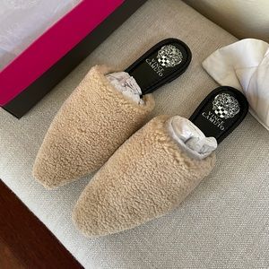 Vince Camuto Vameera Mule - Beige